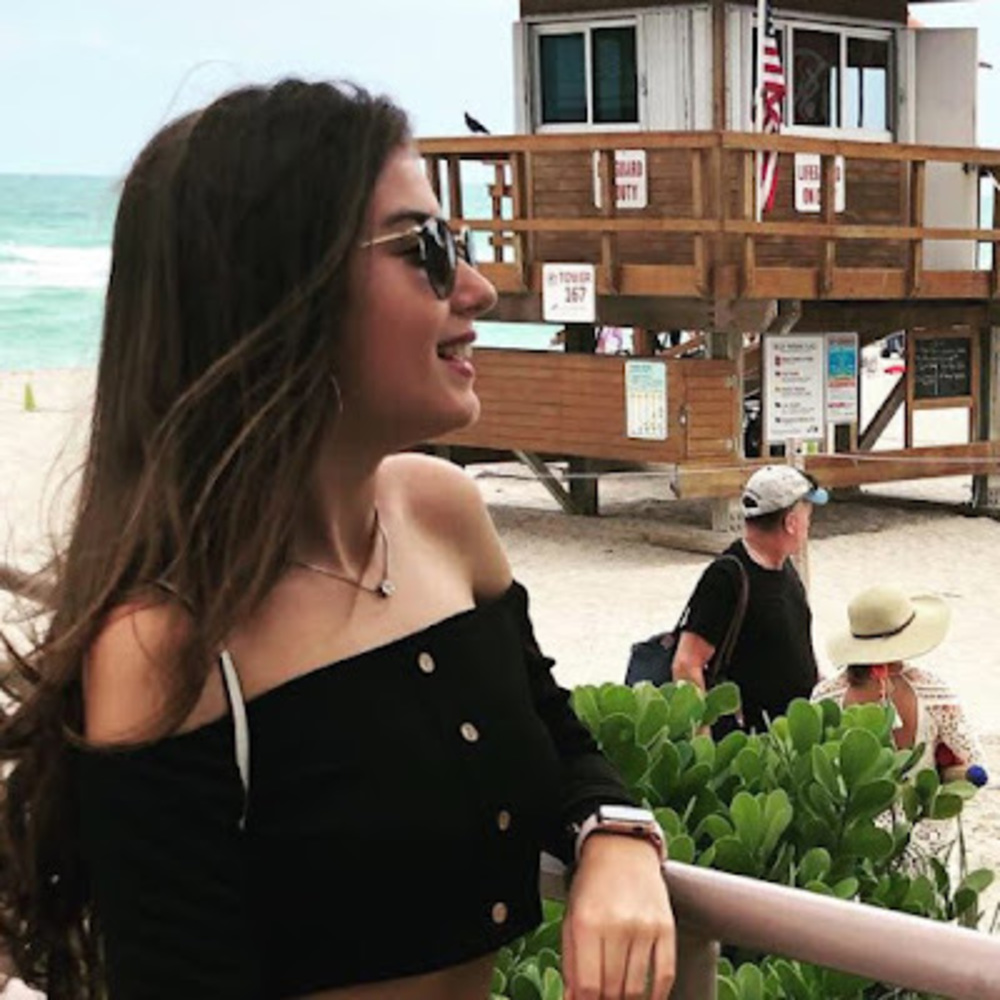 Meet your Posher, Rafaela